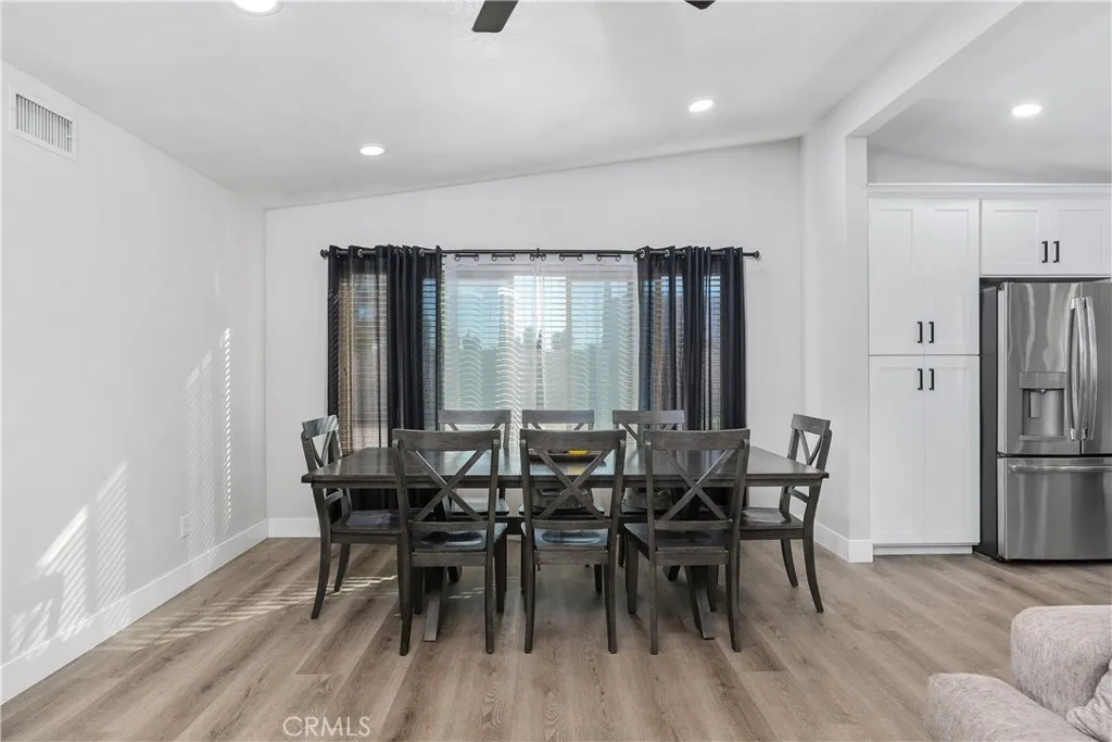 4725 Foxborough Court, Jurupa Valley, California 92509 home-pic-14